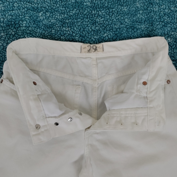 We the Free People Button Fly White Ripped Raw Hem High Rise Jeans - Picture 6 of 13